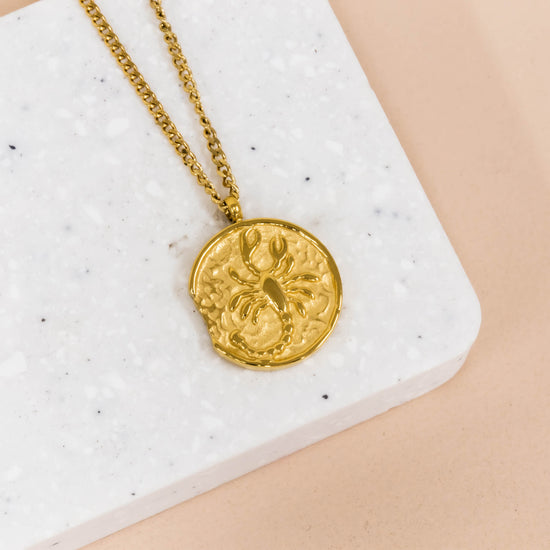 Necklace Medallion Scorpio Gold *